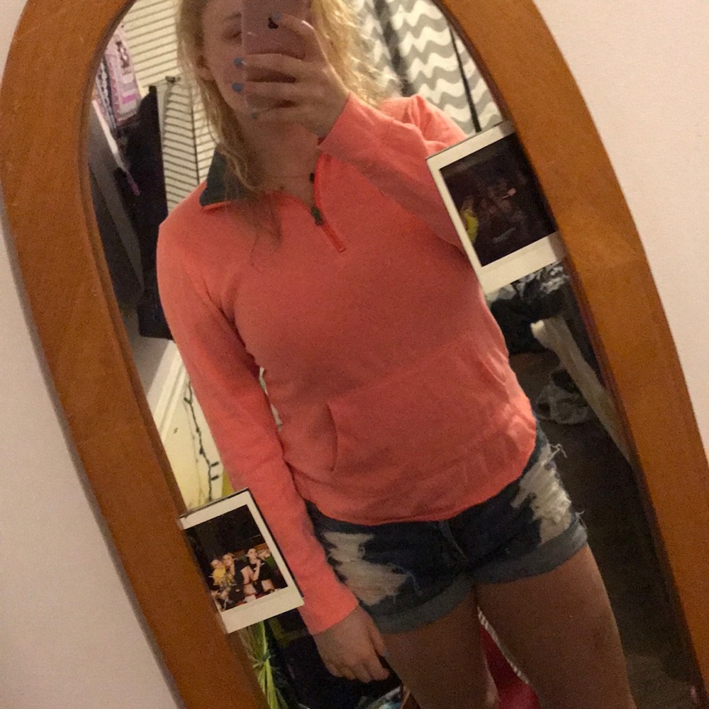Half zip sweatshirt
